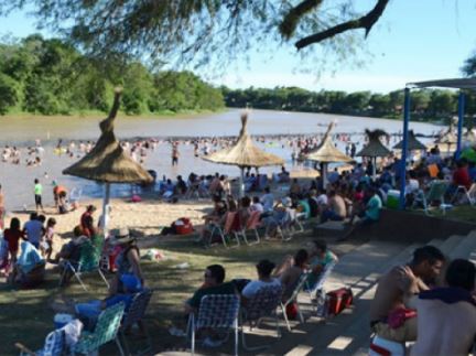 Comenzó el Festival del Río en Bermejito 38