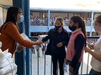 Resistencia benefició a la escuela primaria N°400 con la entrega de útiles escolares 38