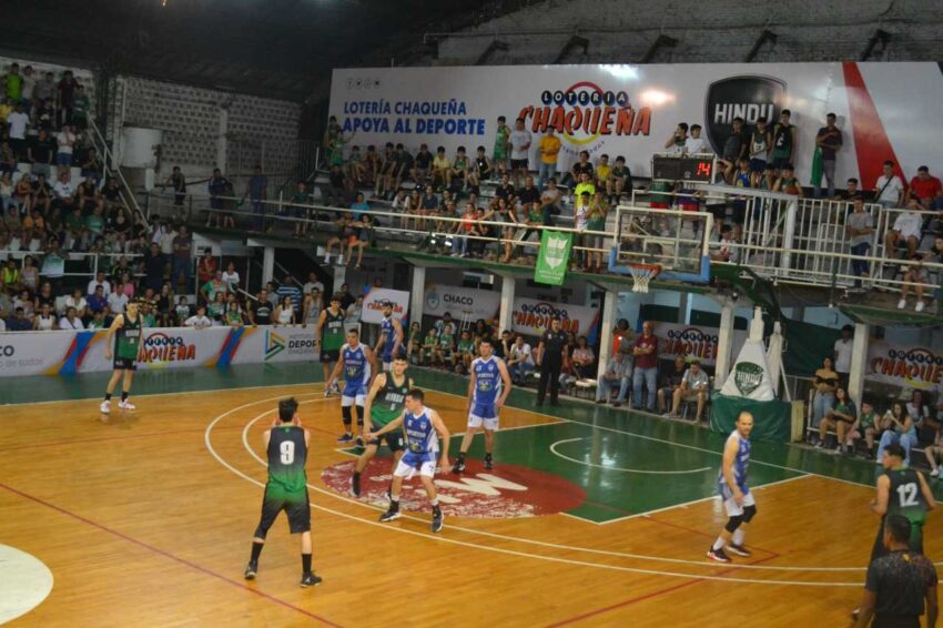 Hindú ganó en suplementario y quedó a un paso de coronarse campeón 38