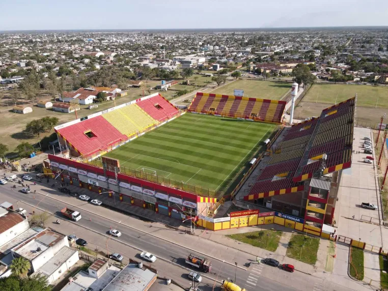 Estadio Centenario Sarmiento de Resistencia 2