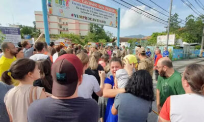 Conmoción en Brasil un hombre entró con un hacha en un jardín de infantes y asesinó a cuatro nenes