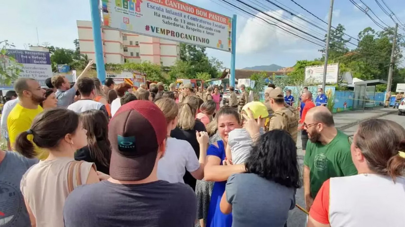 Conmoción en Brasil un hombre entró con un hacha en un jardín de infantes y asesinó a cuatro nenes