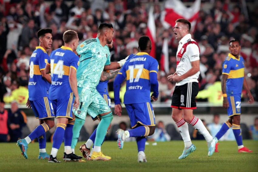 Palavecino se disculpó tras polémico festejo en el gol de River: "Estoy arrepentido" 51 Palavecino festejo