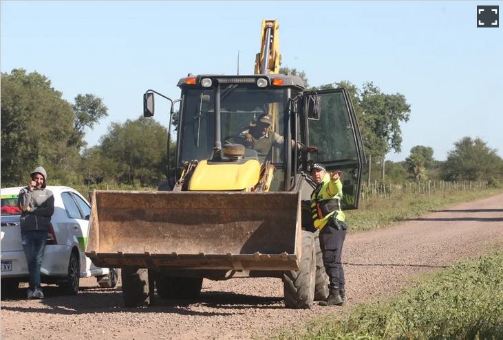 Allanamiento en uno de los campos de Emerenciano Sena a las afueras de Puerto Tirol Santiago Hafford