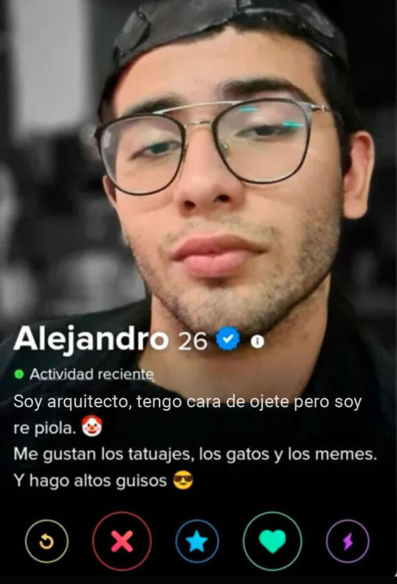 César Sena Tinder 2