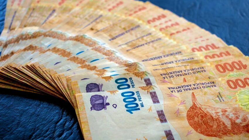 Un gremio acordó salario básico inicial de $400 mil: a quién corresponde 36 pesos argentinos