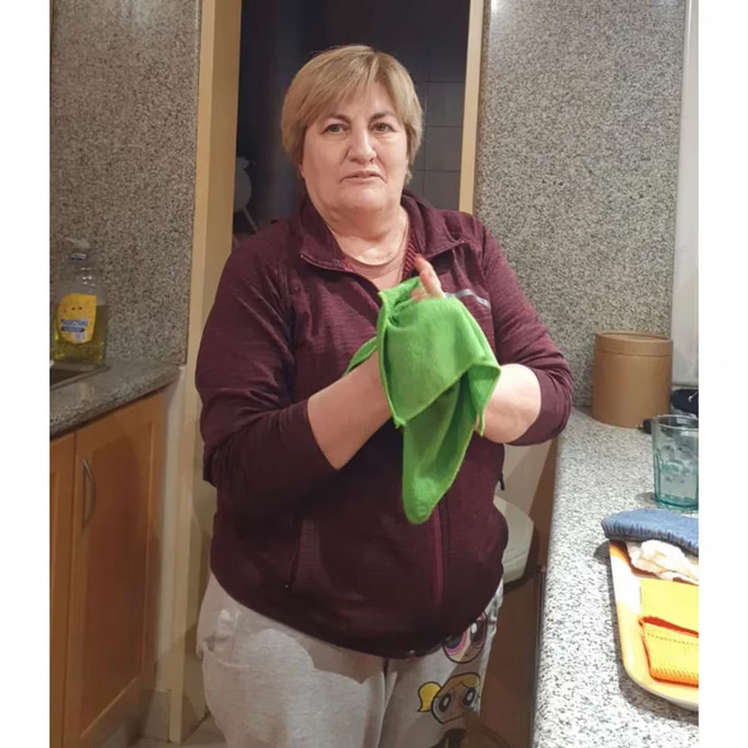 Insólito caso de mala praxis: Erróneamente le extirparon el riñón sano a una jubilada 38 Aída Suhurt es jubilada, tiene 61 años y deberá convivir con su riñón izquierdo enfermo toda su vida