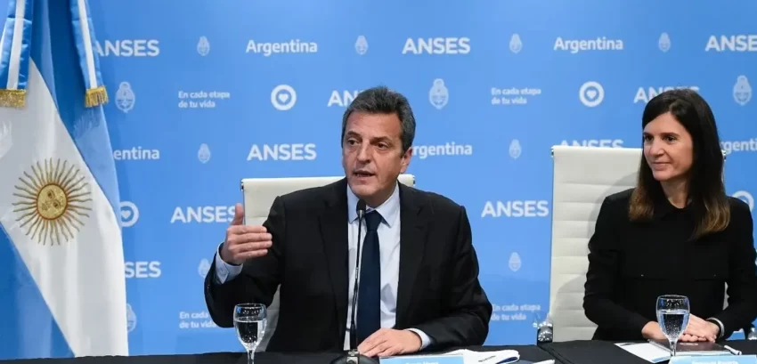 Massa anunció créditos para jubilados de hasta $400.000 en 48 cuotas 36 Massa jubilados