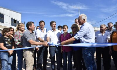 Presidencia Roca: Zdero inauguró pavimento urbano y entregó títulos de propiedad a familias