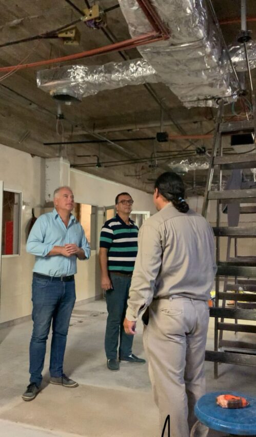 Zdero supervisó la culminación de obras de la guardia de emergencia del hospital Perrando