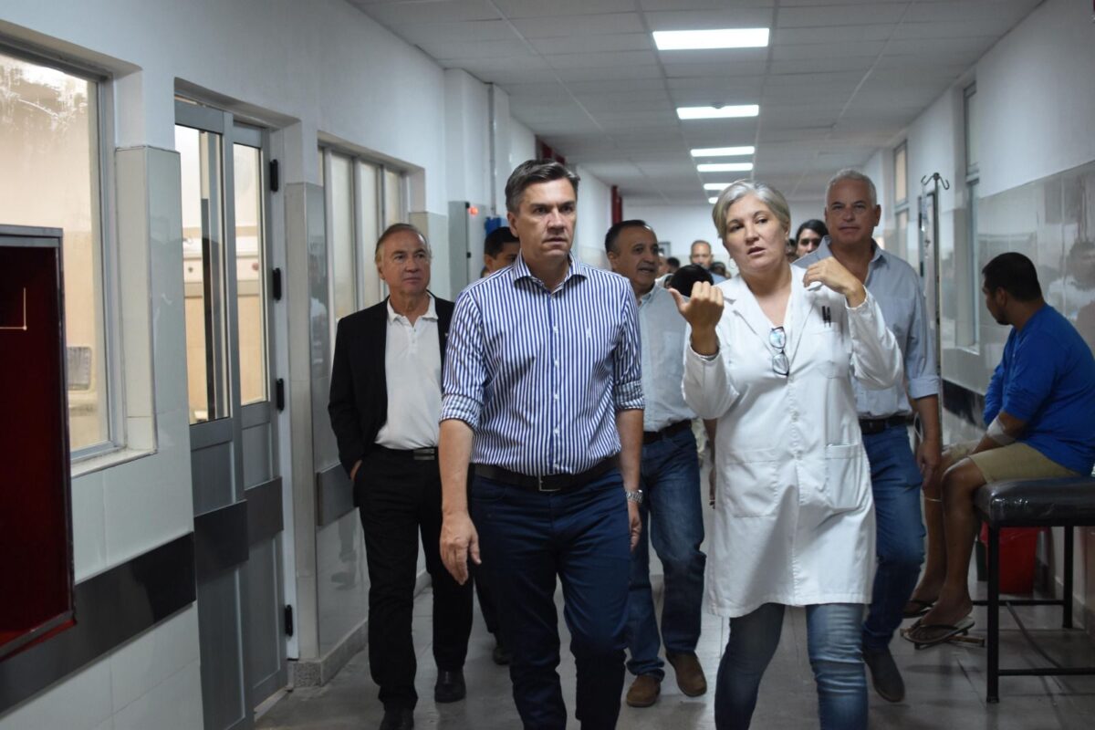 Zdero supervisó la culminación de obras de la guardia de emergencia del hospital Perrando