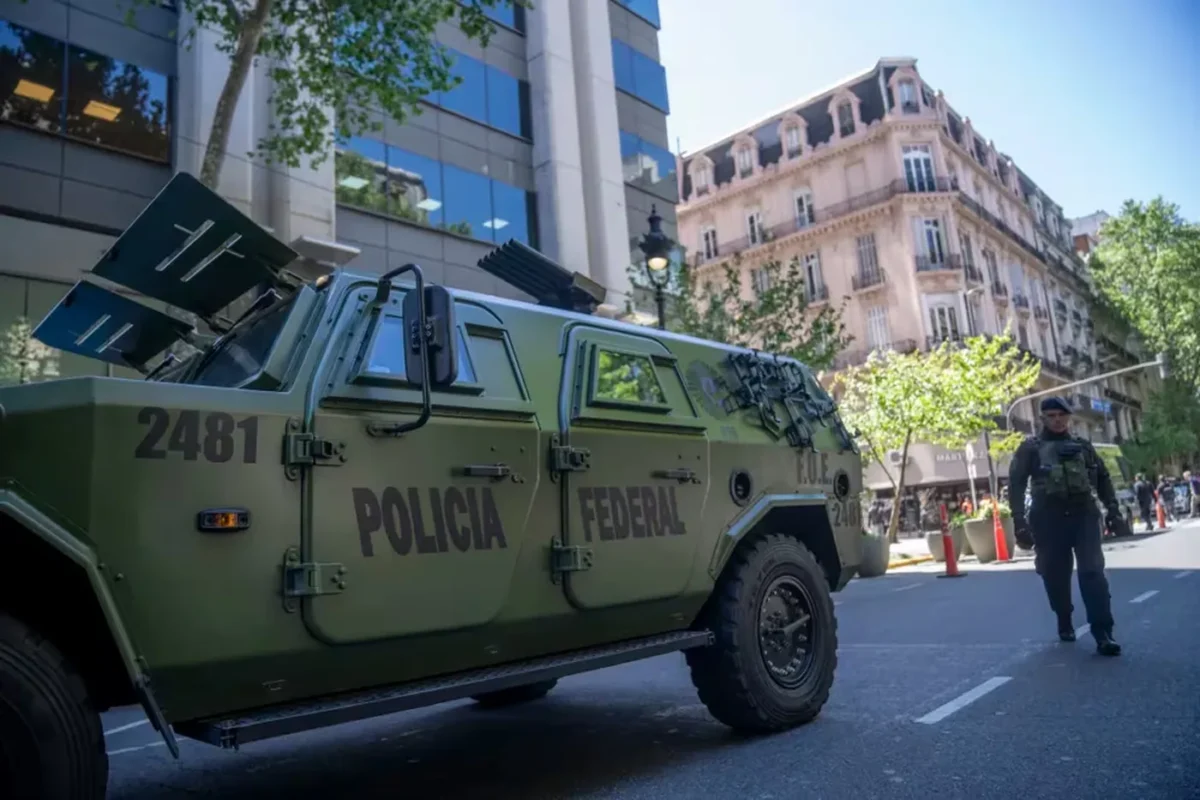 La Policía Federal Argentina en alerta naranja por la escalada en Medio Oriente 38 La Policía Federal se declaró en alerta naranja tras el ataque a Israel