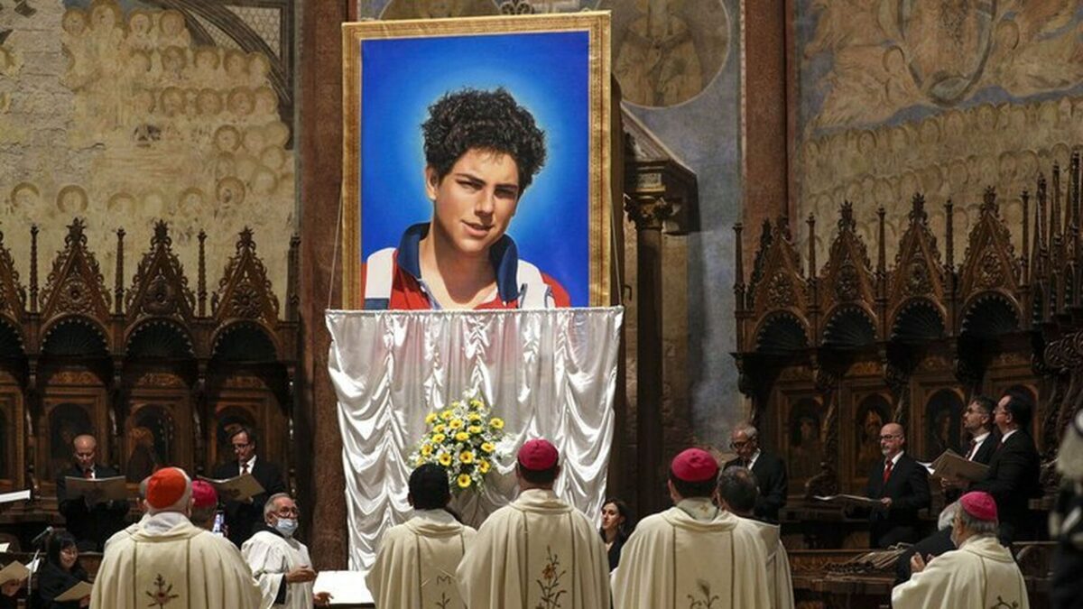 Quién era Carlo Acutis, el primer millennial que será declarado santo por el papa Francisco 36 Carlo Acutis