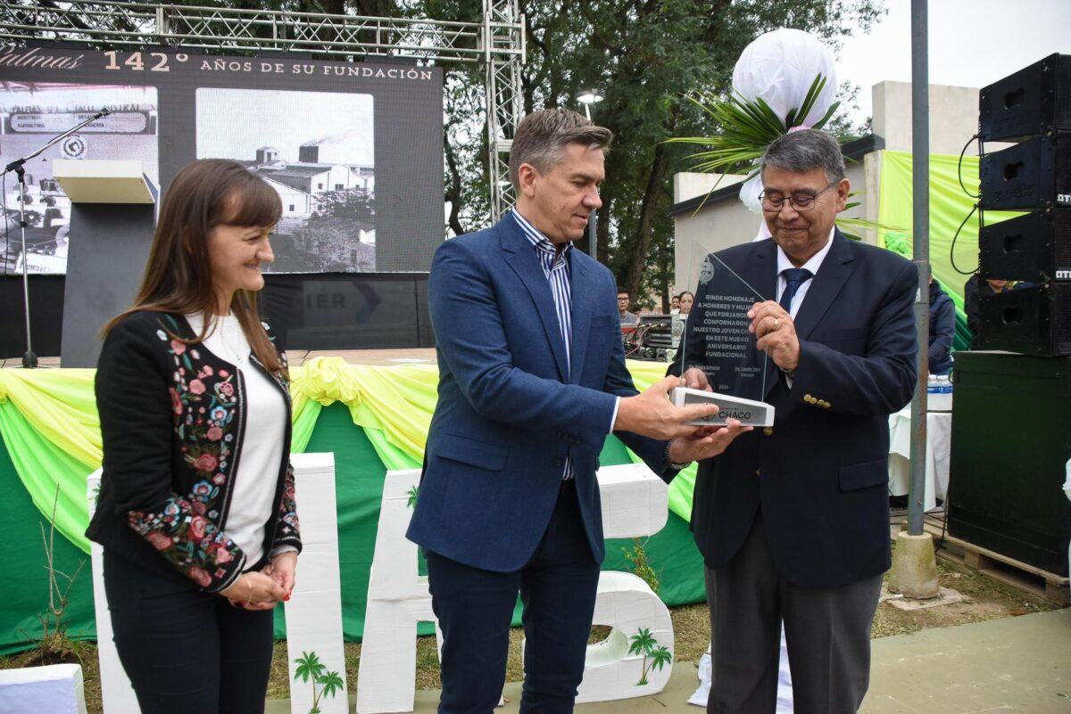 El gobernador acompañó el 142º aniversario de Las Palma