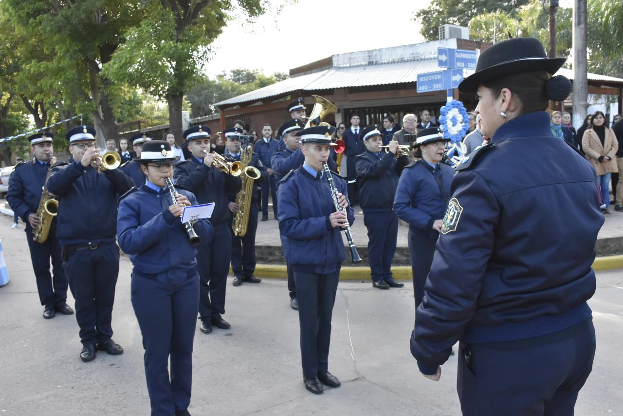 Zdero presidió el acto central del 25 de Mayo en Pampa del Infierno