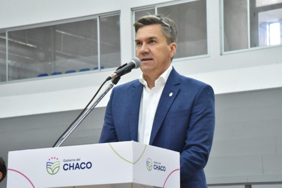 El gobernador Zdero habilitó las obras del CEF N°1, IESEF y DESOCHA