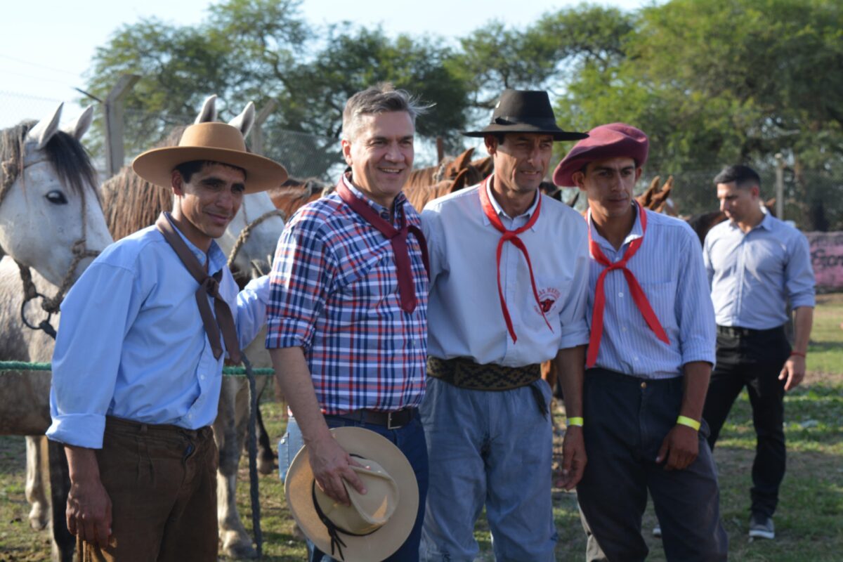 Zdero acompañó el Primer Festival del Peón Rural en La Verde