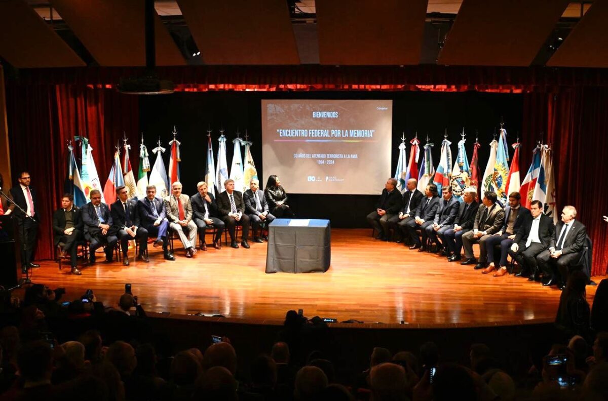 Buenos Aires: Zdero junto a sus pares de todo el país, participó del Encuentro Federal por la Memoria