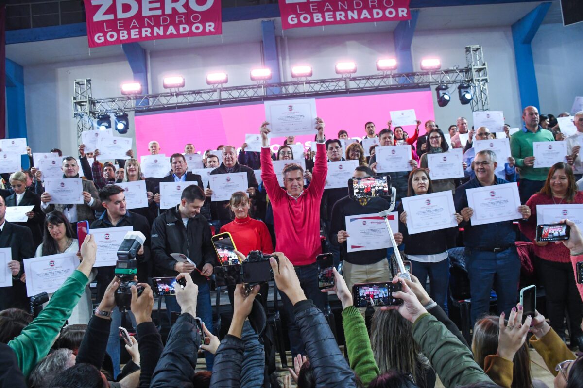 Leandro Zdero asumió como nuevo presidente de la UCR Chaco