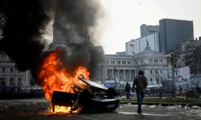 Incidentes en el Congreso: 5 legisladores recibieron asistencia y un vehículo fue incendiado