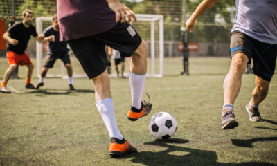 No pagó la cuota alimentaria y la Justicia le prohibió jugar un torneo de fútbol con sus amigos