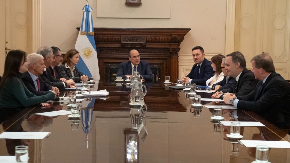 reunión gabinete Guillermo Francos