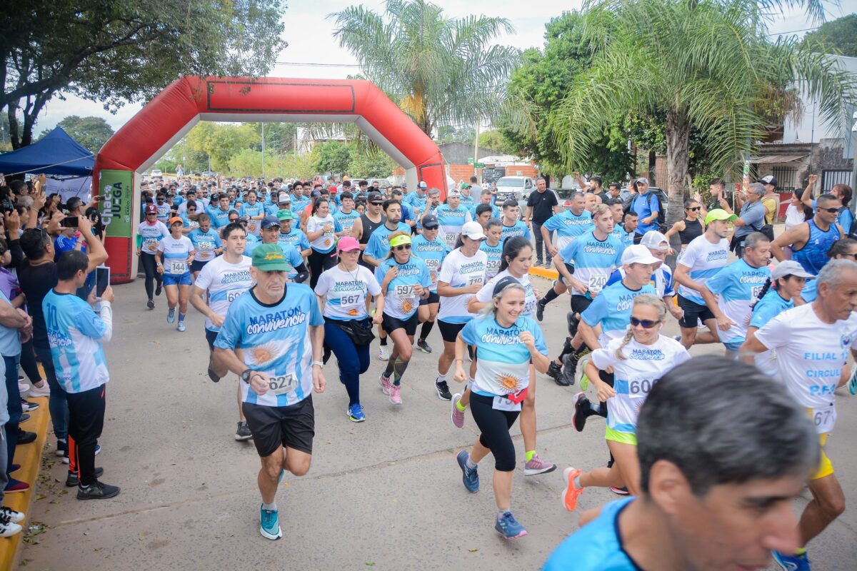 Zdero acompañó en la largada de la 11º Maratón Convivencia