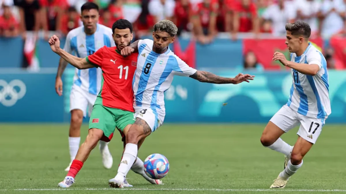 Inédito: Argentina cayó ante Marruecos con un gol anulado por el VAR dos horas después de finalizado el partido