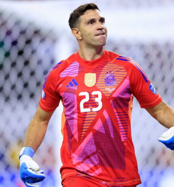 Con Dibu Martínez como figura, Argentina derrotó por penales a Ecuador y avanzó a las semifinales de la Copa América