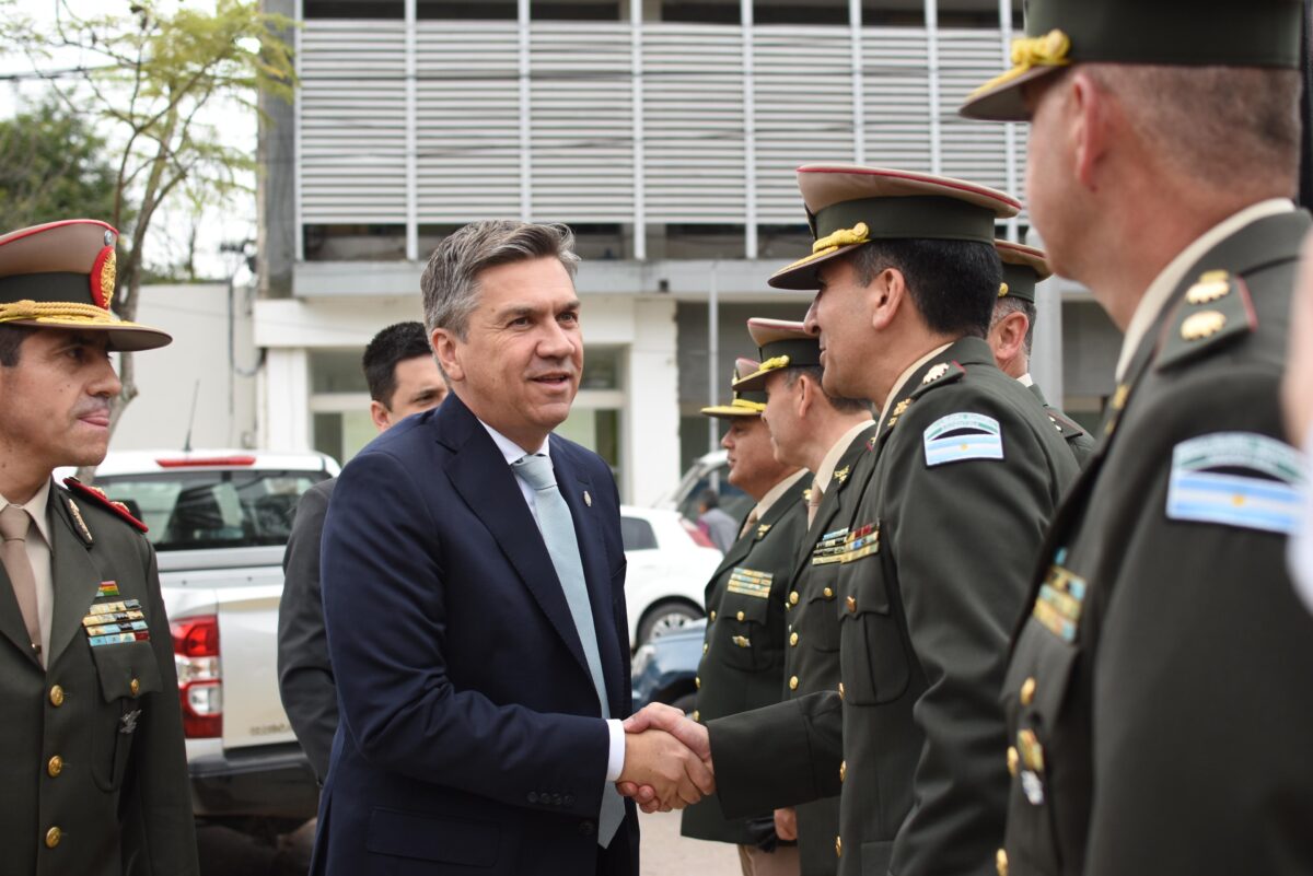 Zdero participó del 86° aniversario de la Gendarmería Nacional