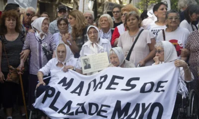 El Gobierno apuntó contra Madres de Plaza de Mayo por las elecciones en Venezuela: "Es lo más vergonzoso de todo el universo"