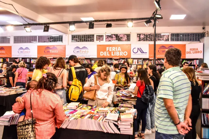 Comienza hoy en Resistencia la Feria Provincial del Libro "La lectura nos conecta"