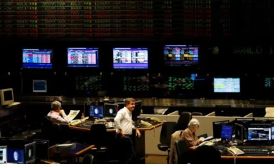 Las acciones argentinas caen hasta 12% en Wall Street y el riesgo país se acerca a 1.600 puntos