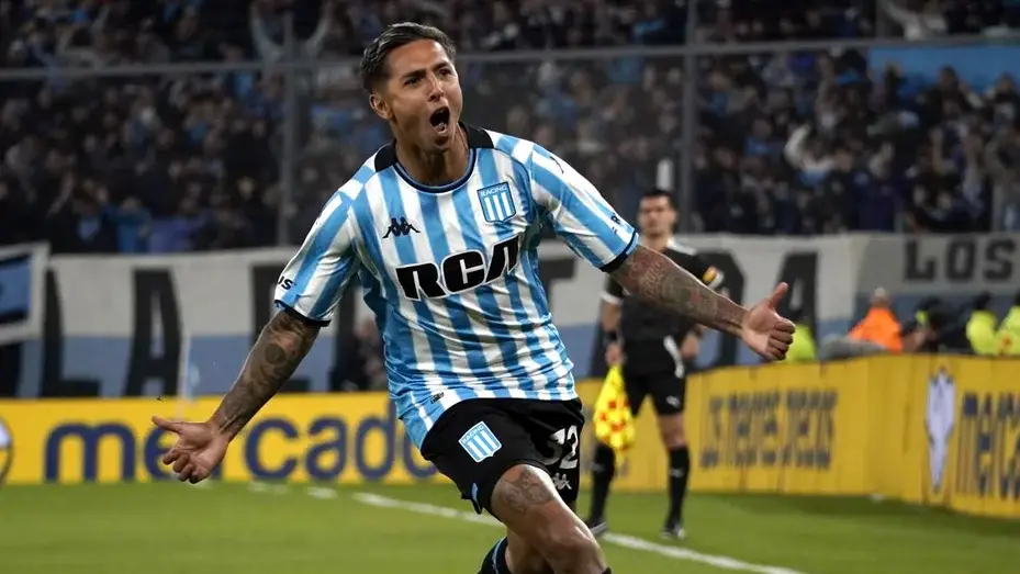 Racing clasificó a la semifinal de la Sudamericana tras golear a Paranaense