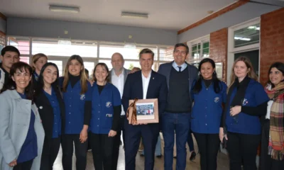 Du Graty: Zdero acompañó la Feria del Libro Provincial 2024 e inauguró obras de refacción en la escuela 42