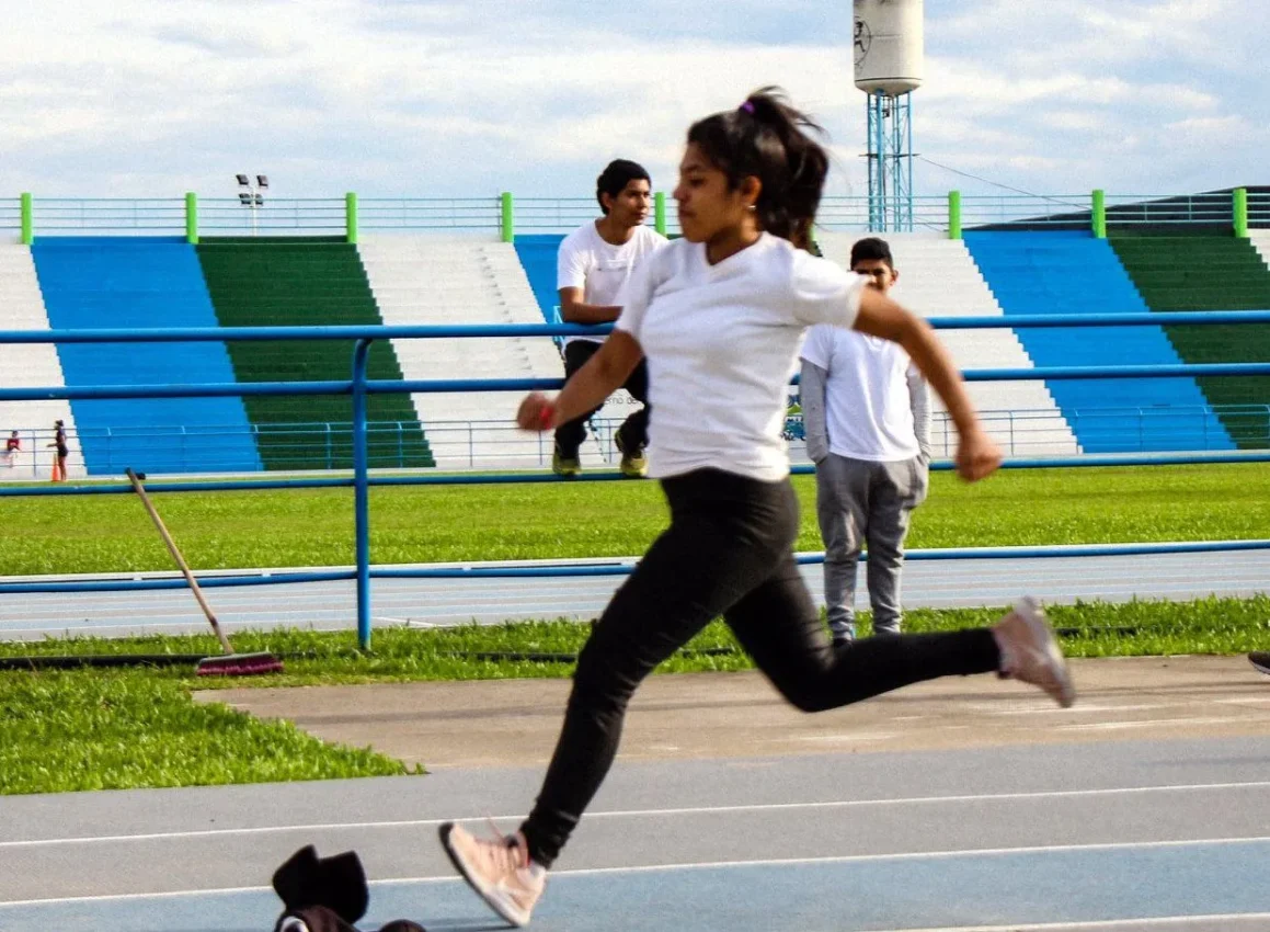 Continúan las actividades deportivas gratuitas en el Polideportivo Jaime Zapata