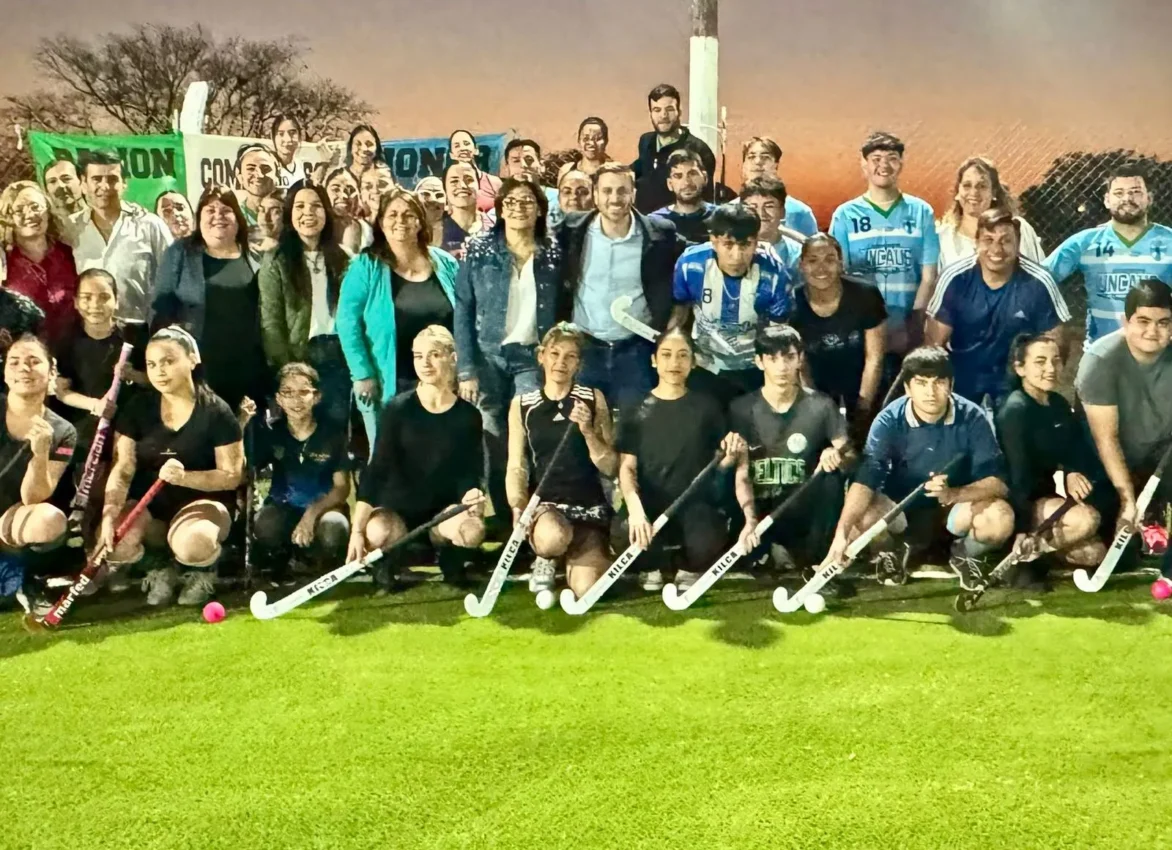 Villa Berthet: Lotería Chaqueña inauguró la primera cancha de hockey de césped sintético en el sudoeste