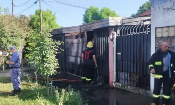 Incendio en Resistencia: un hombre de 72 años murió incinerado dentro de su auto