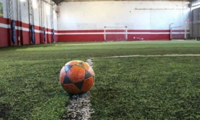 Sáenz Peña: un hombre de 56 años jugaba al fútbol, hizo un gol y falleció de un paro