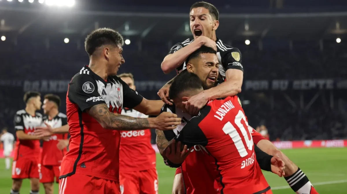 River visita a Atlético Mineiro para seguir haciendo historia en la Copa Libertadores: hora, TV y formaciones