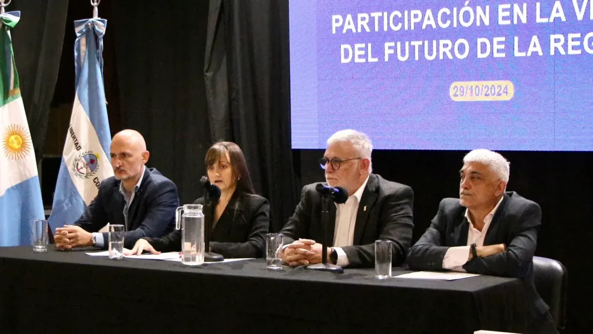 La Vicegobernadora inauguró la Jornada de Participación en la Visión del Futuro de la Región