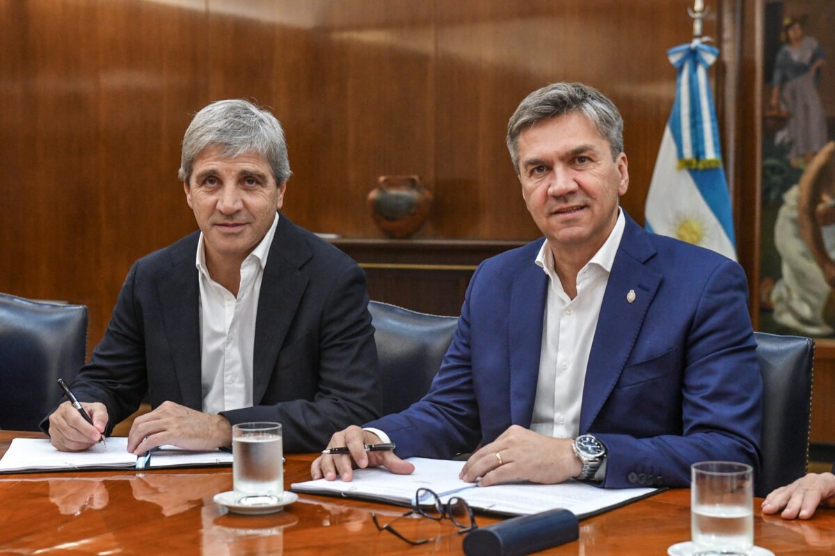 Zdero firmó un convenio con Caputo para sanear las cuentas públicas del Chaco