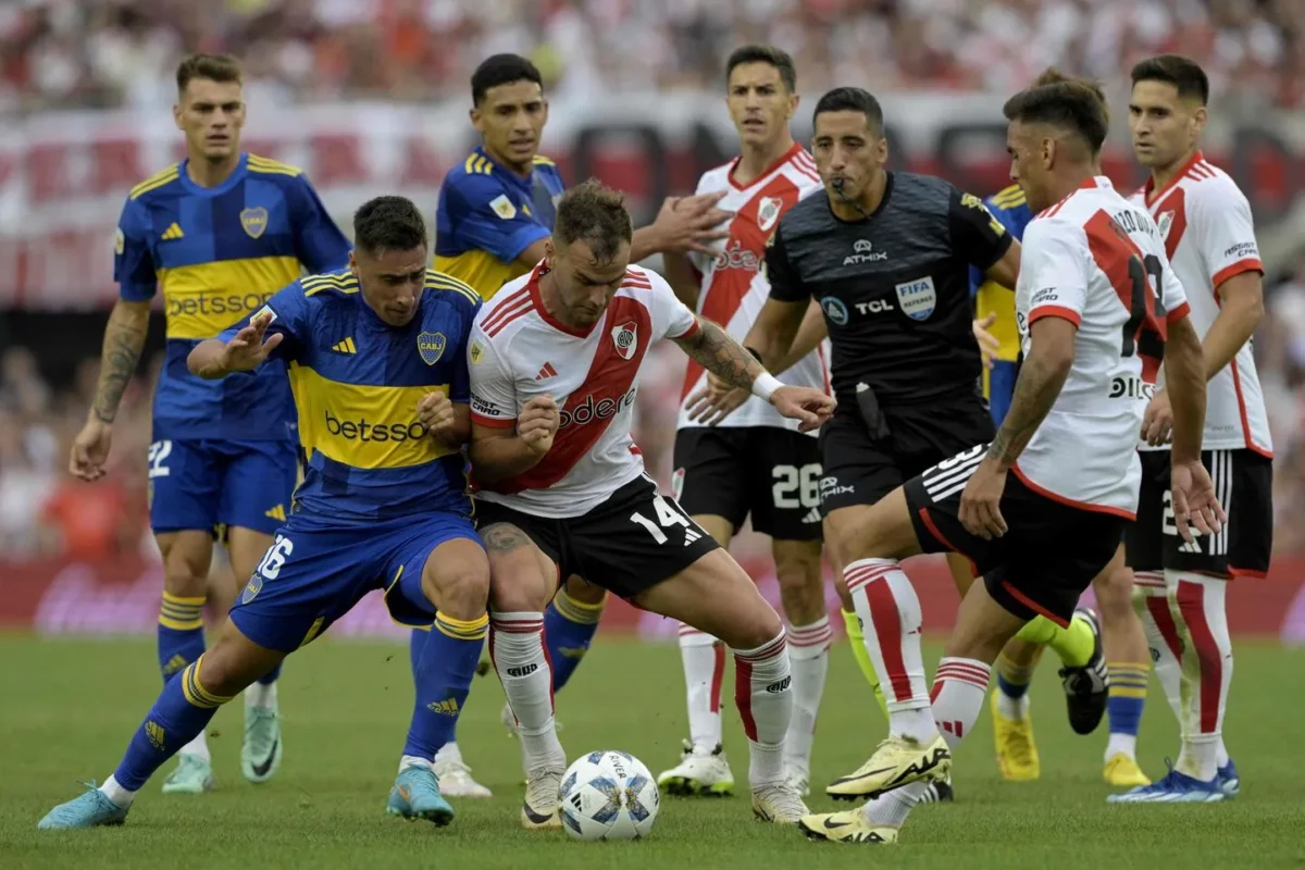 Se sorteó la Copa de la Liga: Boca y River jugarán el Superclásico el 27 de abril de 2025