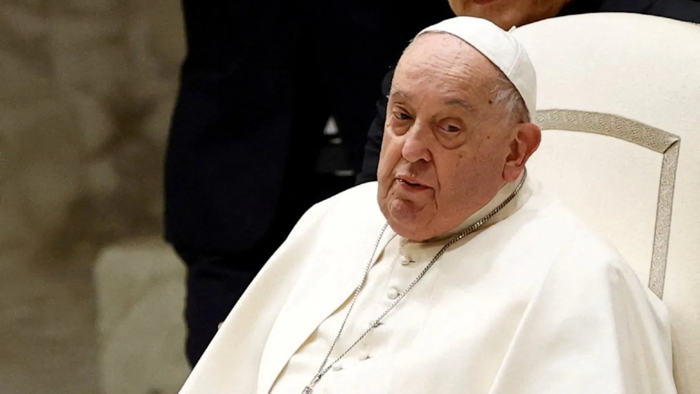 El papa Francisco sufre una infección pulmonar y tiene “un cuadro clínico complejo”