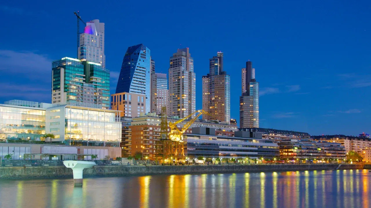 El Gobierno anunció la eliminación de subsidios energéticos a usuarios de Puerto Madero y barrios cerrados 36 El Gobierno anunció la eliminación de subsidios energéticos a usuarios de Puerto Madero y barrios cerrados