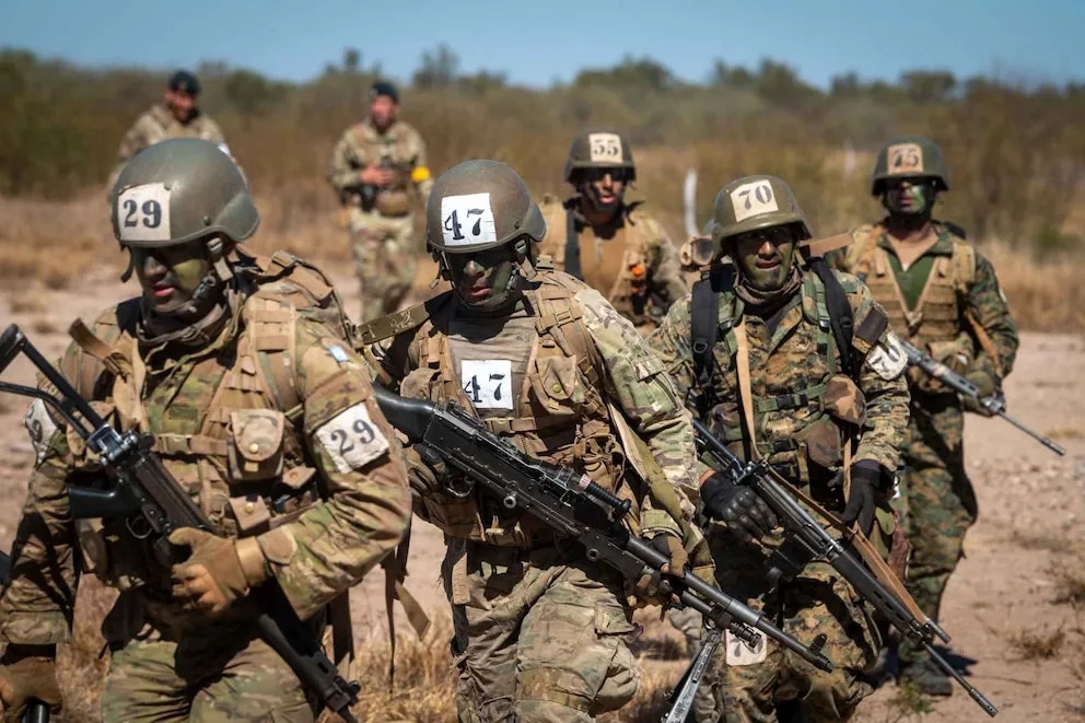 Los primeros detalles del nuevo servicio militar voluntario y las críticas que generó en un sector de las Fuerzas 36 Los primeros detalles del nuevo servicio militar voluntario y las críticas que generó en un sector de las Fuerzas