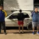 Hallaron el auto que chocó a dos motos, hirió a tres personas y se dio a la fuga por avenida Soberanía