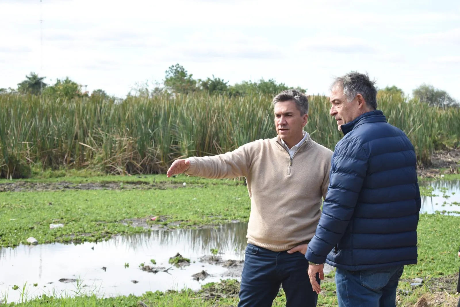 Continúan los trabajos de limpieza en lagunas y canales de La Liguria