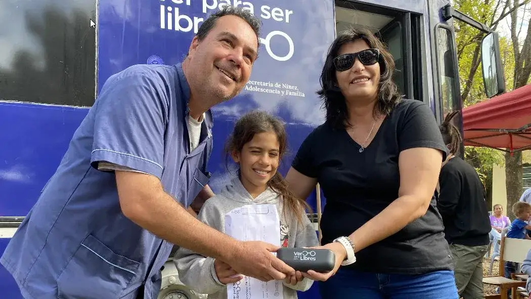 Nación y Provincia implentaron exitosamente programa de control oftalmológico para niños 38 Nación y Provincia implentaron exitosamente programa de control oftalmológico para niños
