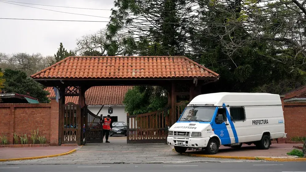 Amenaza de bomba en la Quinta de Olivos: una brigada antiexplosivos trabaja en el lugar 36 Amenaza de bomba en la Quinta de Olivos: una brigada antiexplosivos trabaja en el lugar